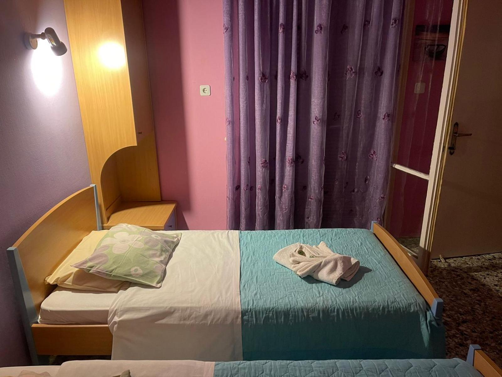 Pislis Rooms Kamena Vourla Luaran gambar