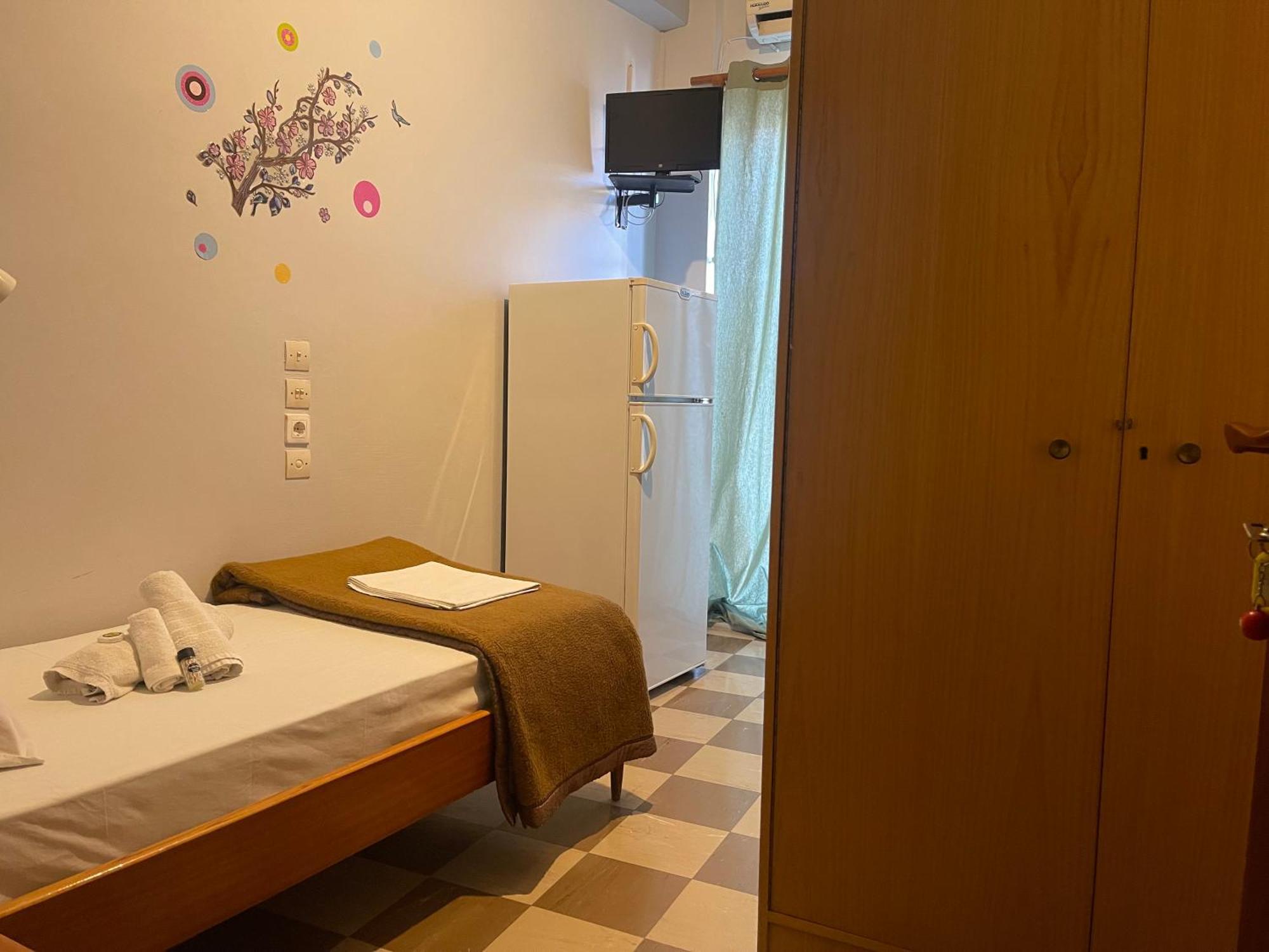 Pislis Rooms Kamena Vourla Luaran gambar