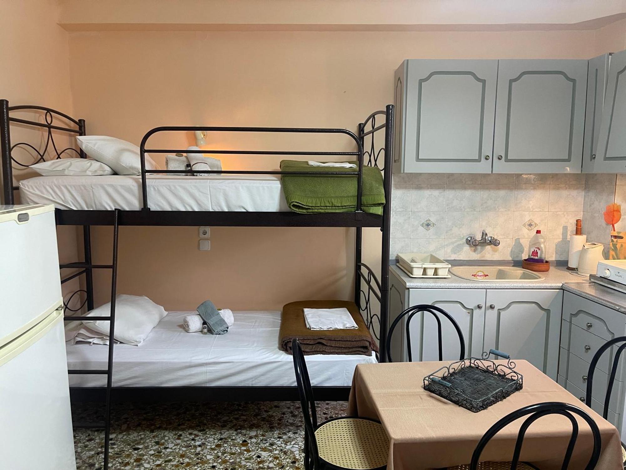 Pislis Rooms Kamena Vourla Luaran gambar